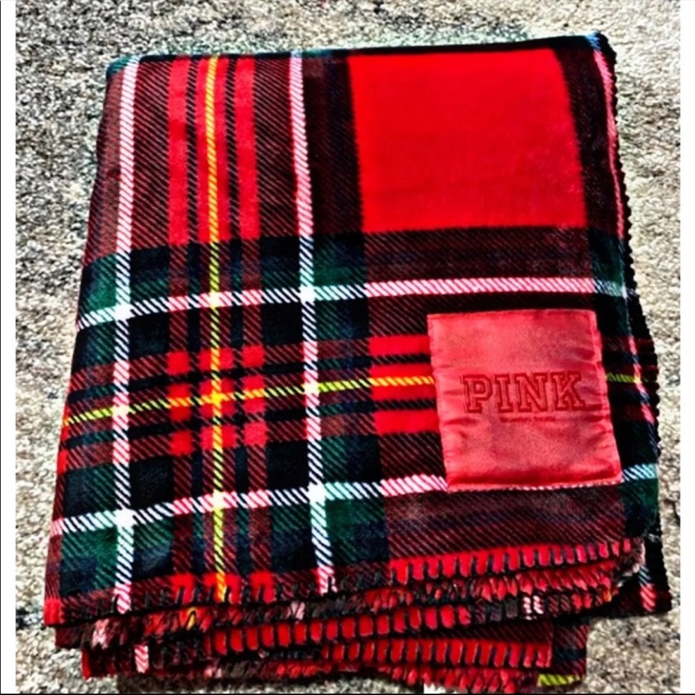 New Victorias Secret PINK Blanket